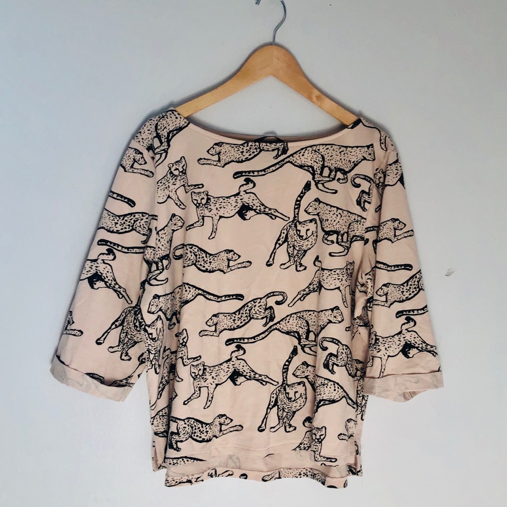 Boat neck, 3/4 sleeve fashion top NWT